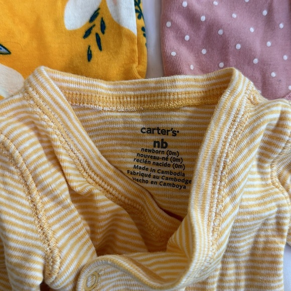 6 Carters Newborn Onesies Bundle Lot - Picture 2 of 4